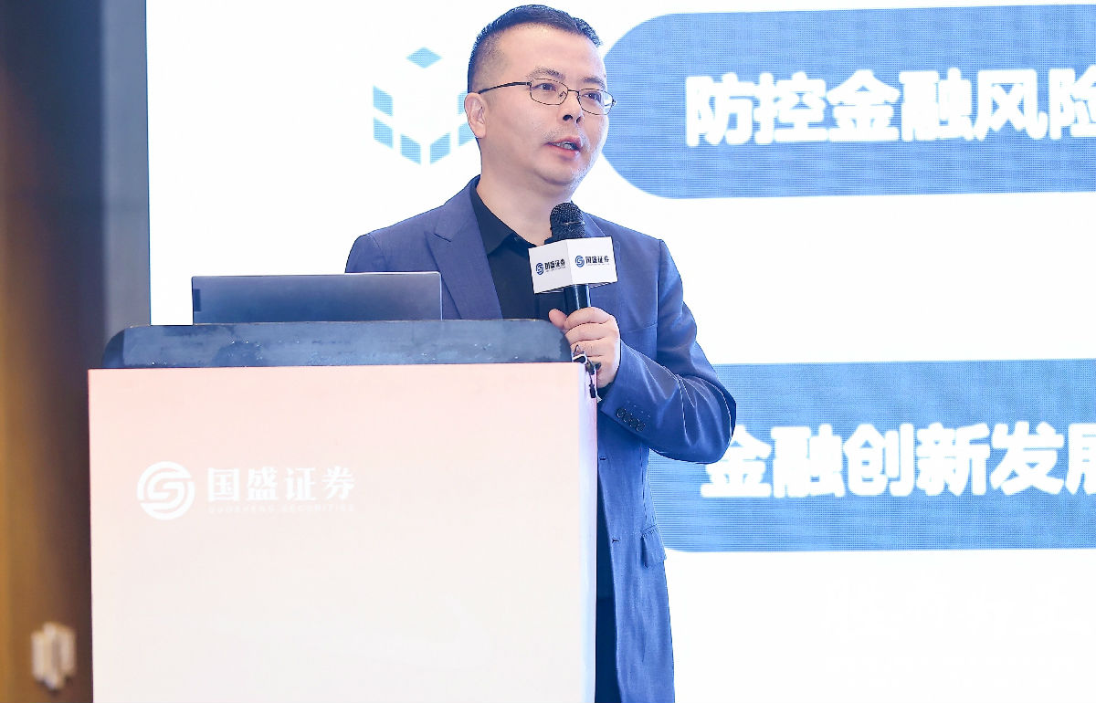 王总1.jpg 王总1.jpg